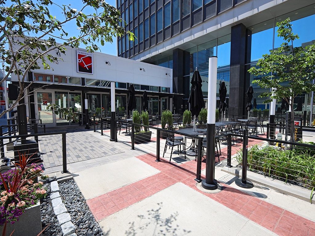 Fahrenheit Restaurant Outdoor Street Level Patio in Cleveland - Residences at 55